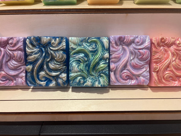 Wavy soap