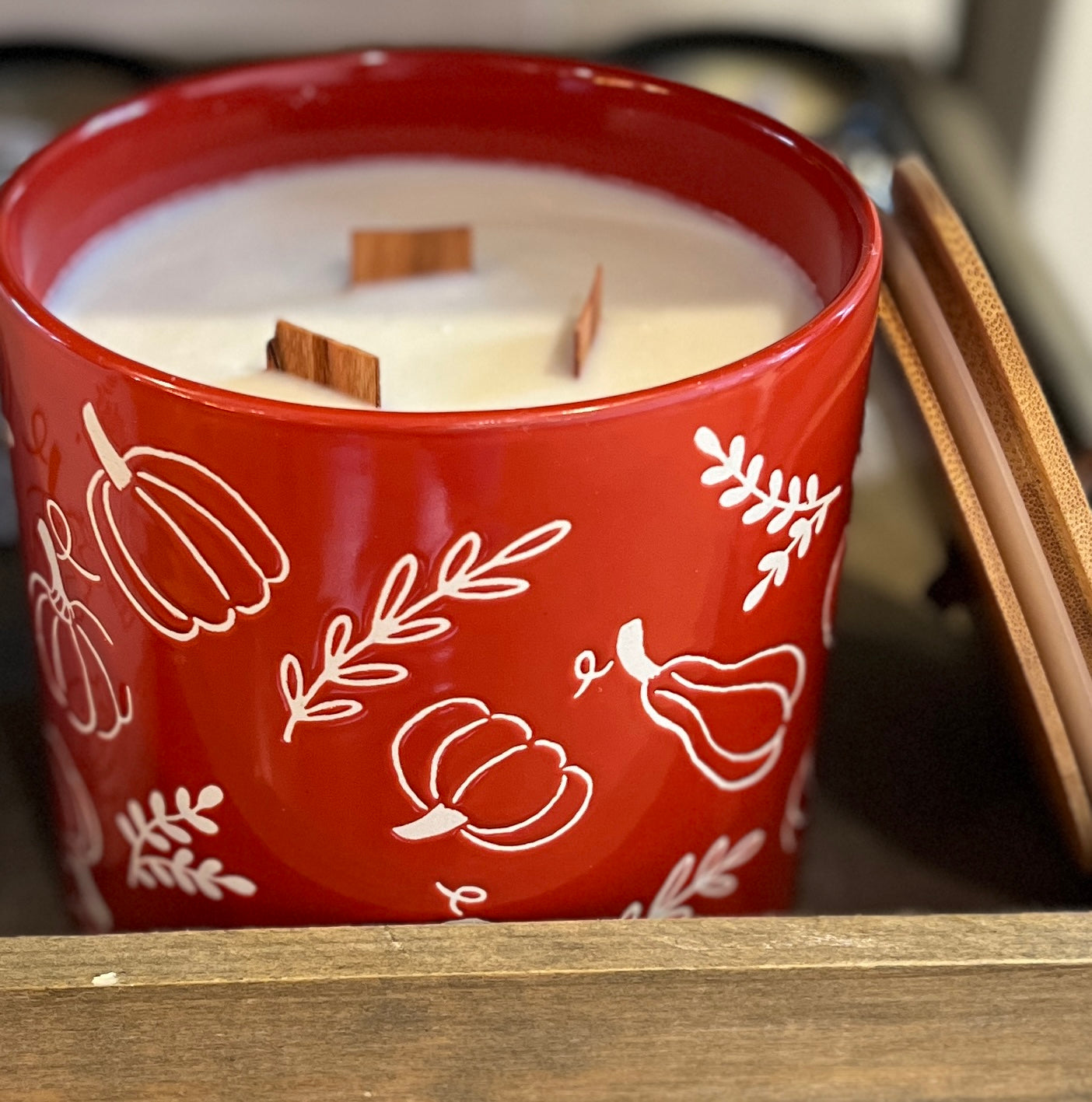 30oz Fall Red Candle